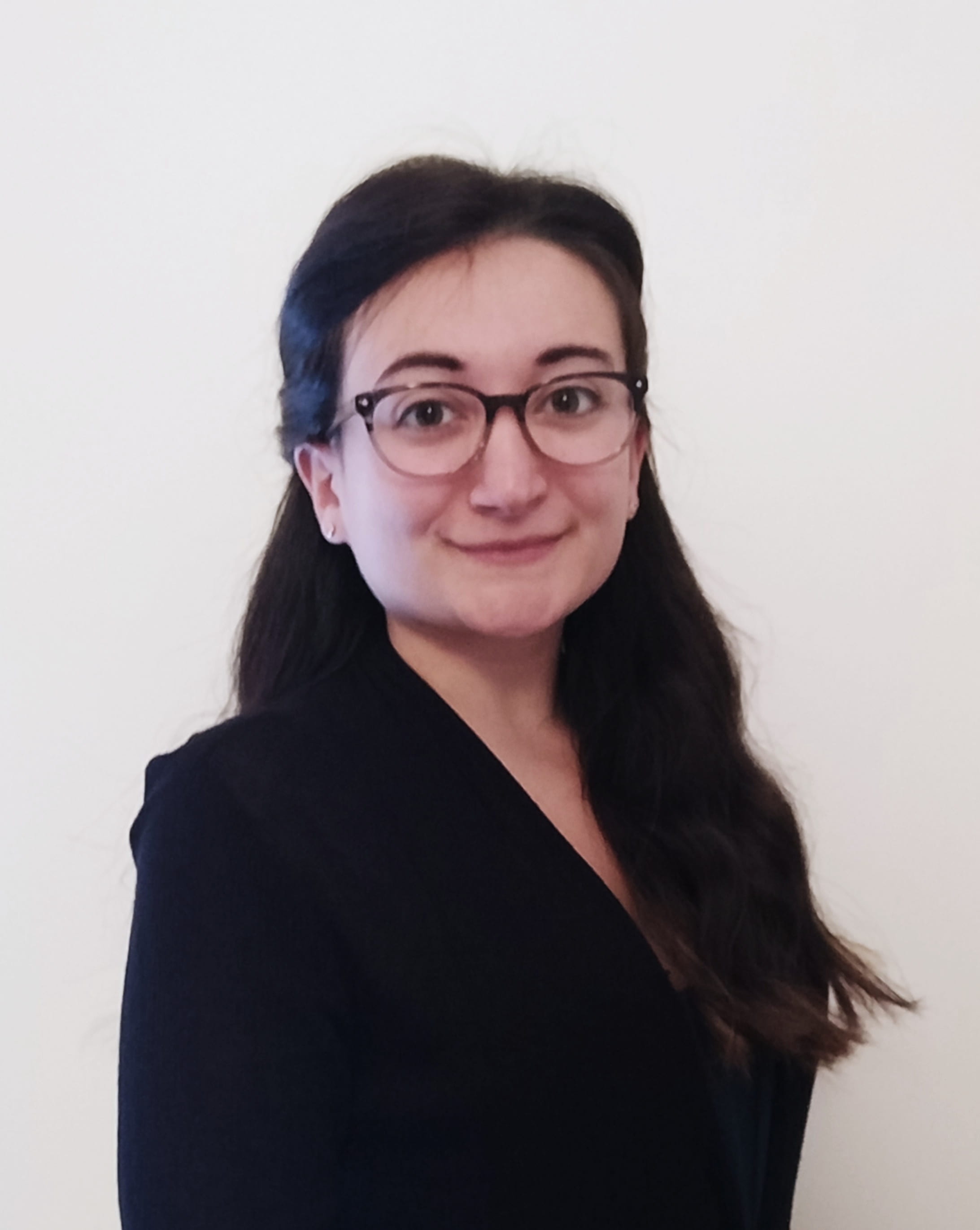 Dr. Sarah Lynch